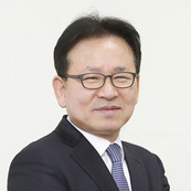   Young-sub Park