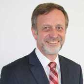  Prof. Lutz Heuser